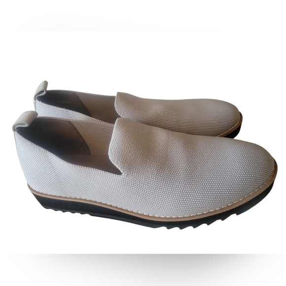 Eileen Fisher Women's White Moccasins